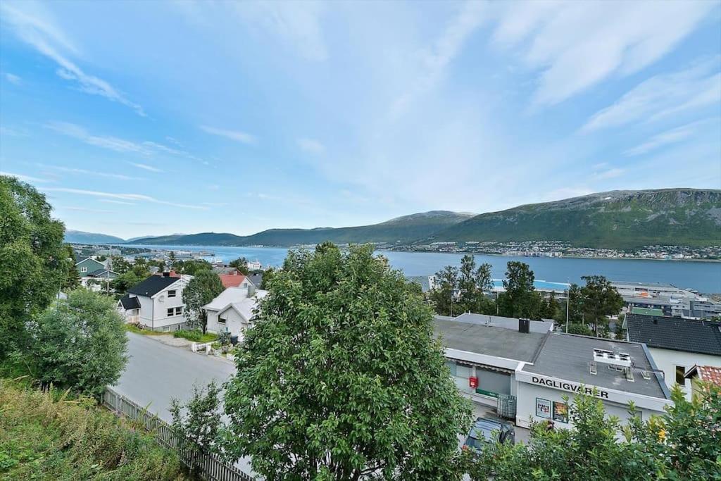 Modern Apartment In The Center Of The Island Tromsø Exterior foto